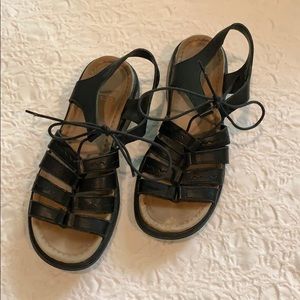 Dansko lace up sandals, size 39 (9)